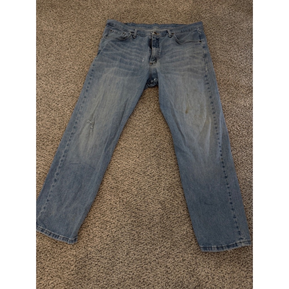 Wrangler Premium Quality Mens Light Wash Distressed Straight Leg Jeans 39 Waist‎